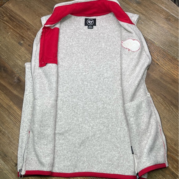 47 Brand Detroit Red Wings Anchor Kodiak Full Zip Vest Size S - Picture 8 of 9